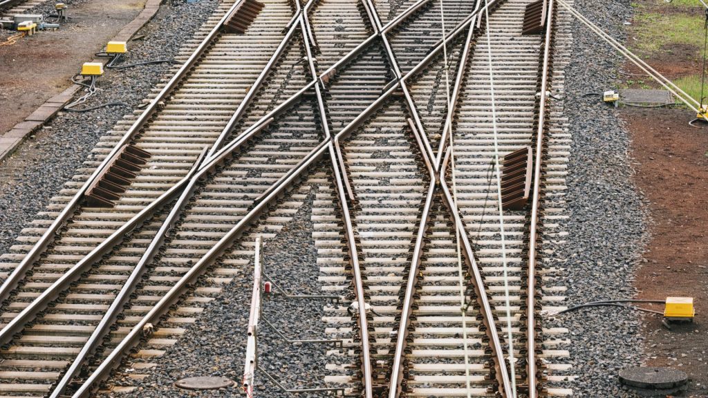 Conflict Growth Path